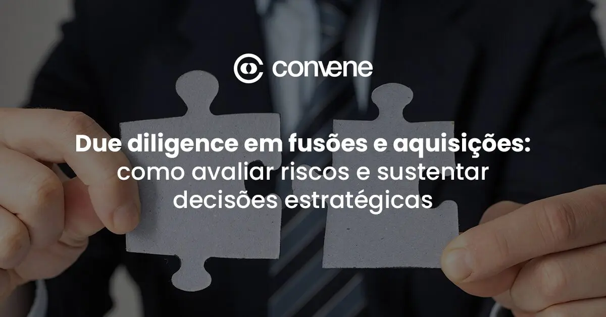 Executivo analisa encaixe estratégico entre empresas durante processo de due diligence em fusões e aquisições